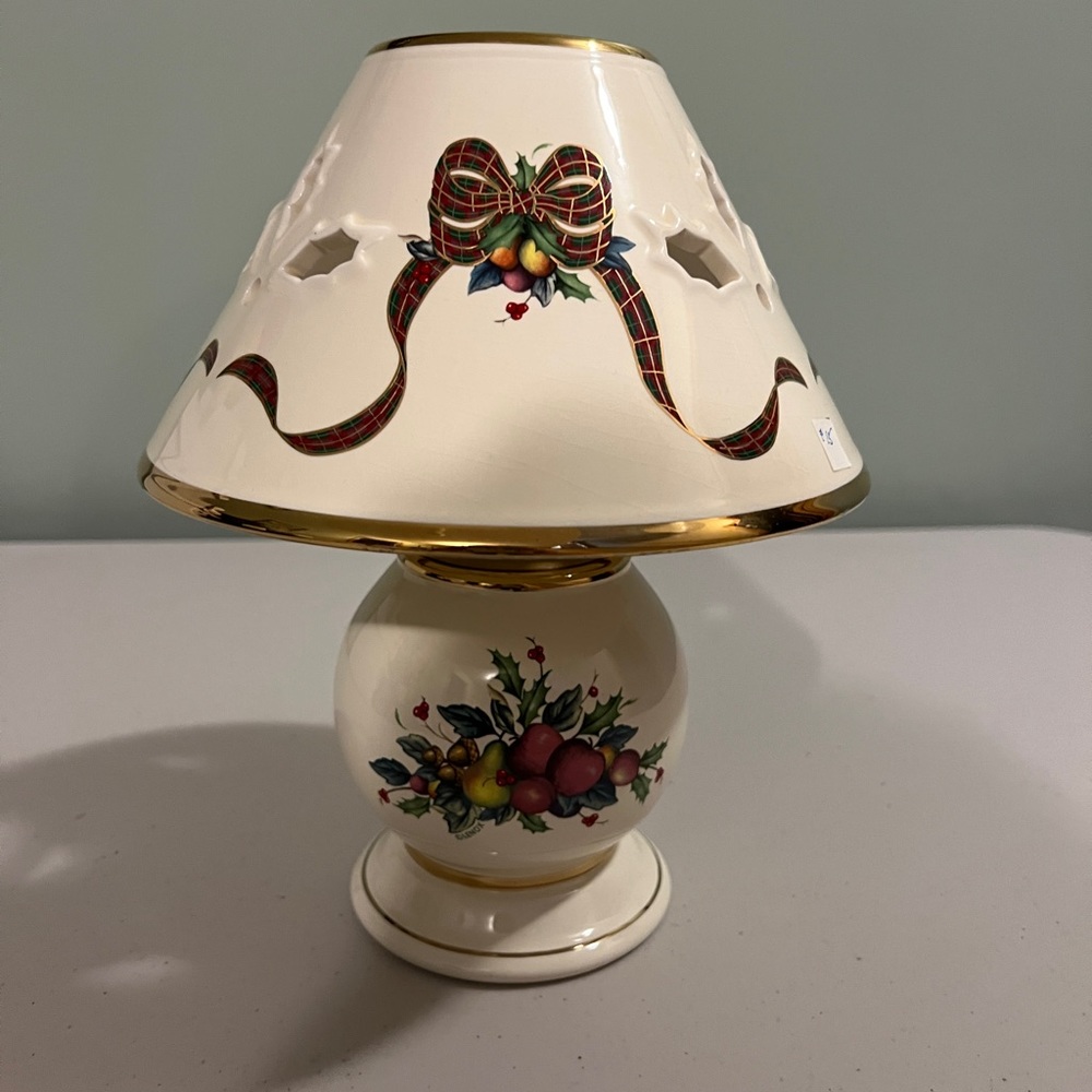 Lenox Festive Cream Table Lamp with Ribbon Design